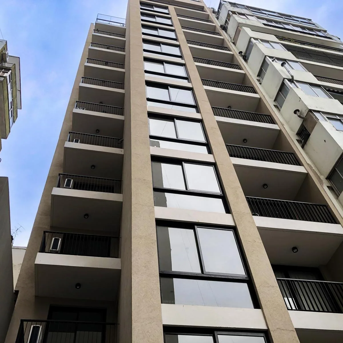 Mono Ambiente con Balcón y Amenities Alquiler