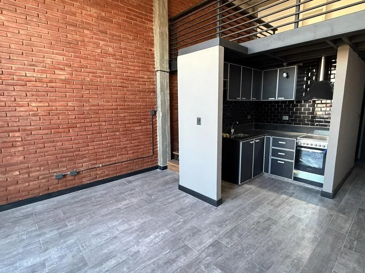 Departamento Tipo Loft en Venta de 2 Amb en Lanús Este