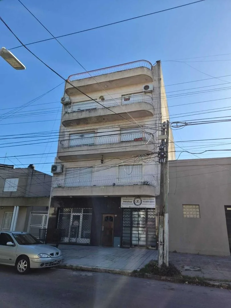 Departamento en Alquiler en Lomas de Zamora, G. B. a. Zona Sur, Argentina