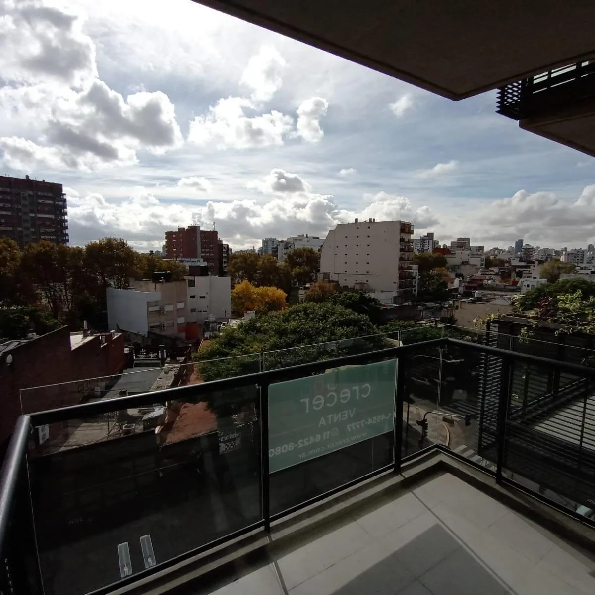 Studio com varanda e terraço