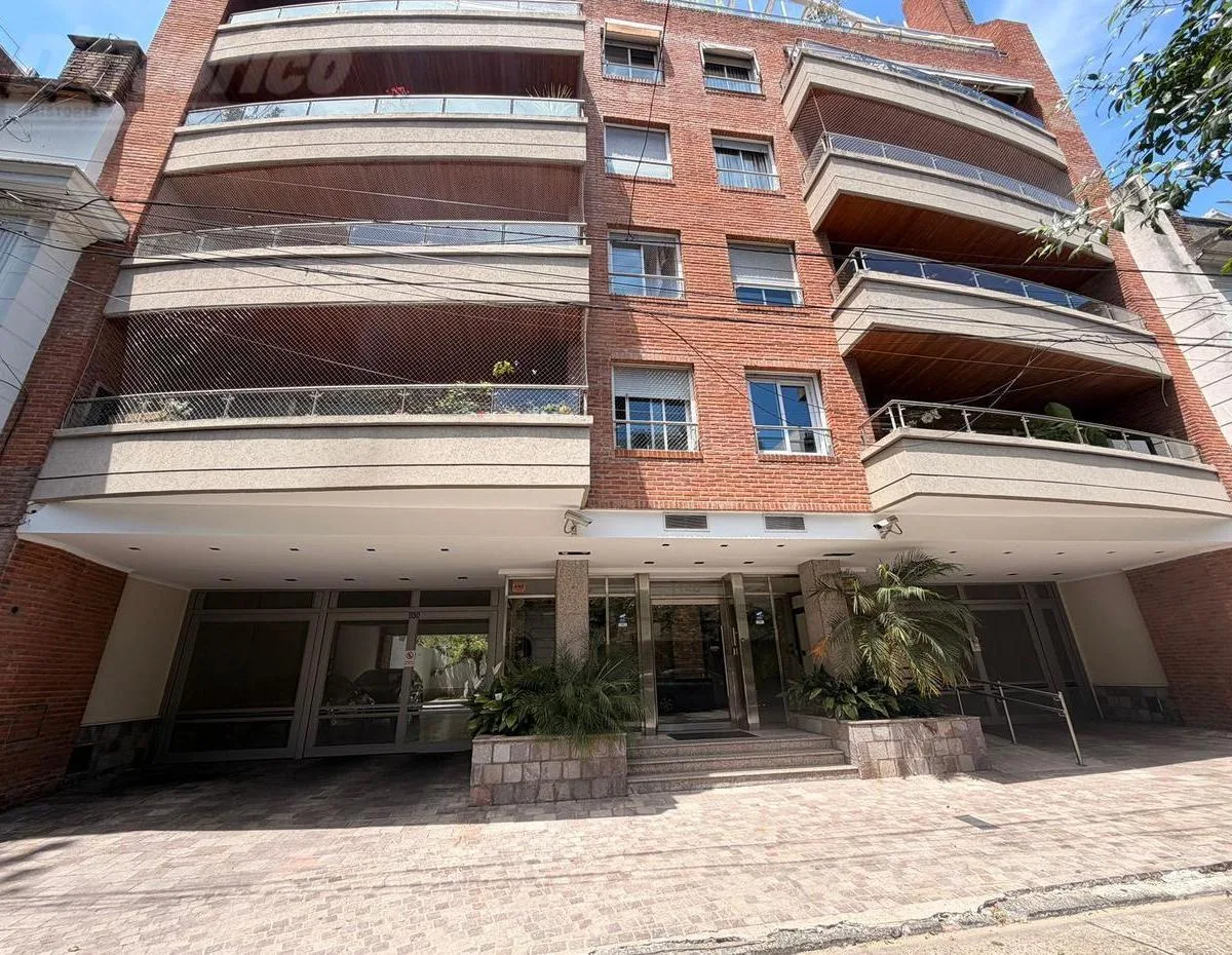 3 quartos, varanda em terraço