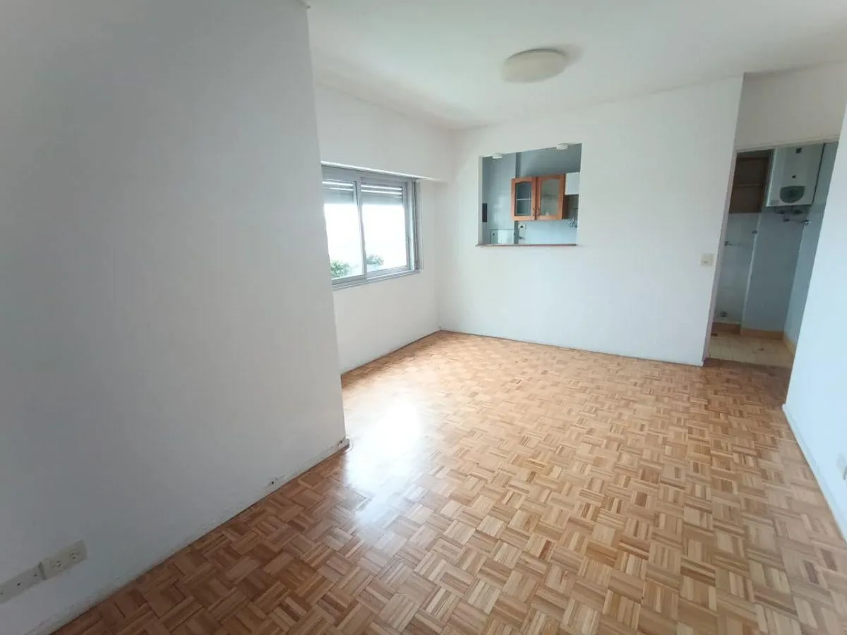 Inmejorable S/piso 3 Amb Amplios Piso 7° Súper Luminoso Contrafrente A/a Fraga y Av Federico Lacroz