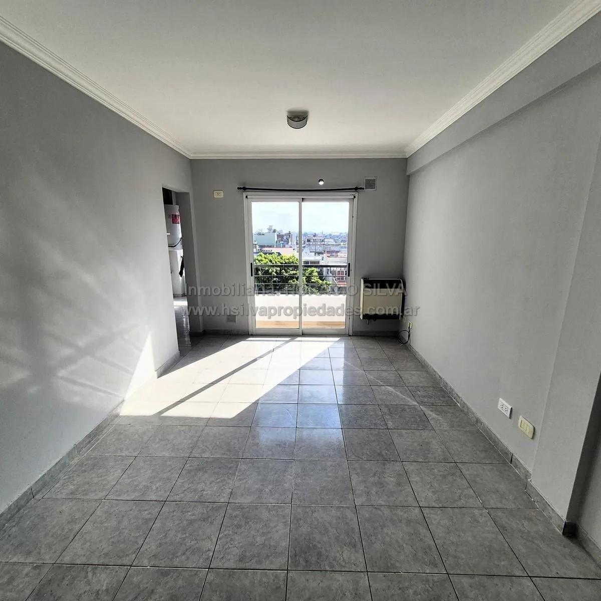 Deptos. 2 Amb. en Zona Comercial / Lanús Oeste