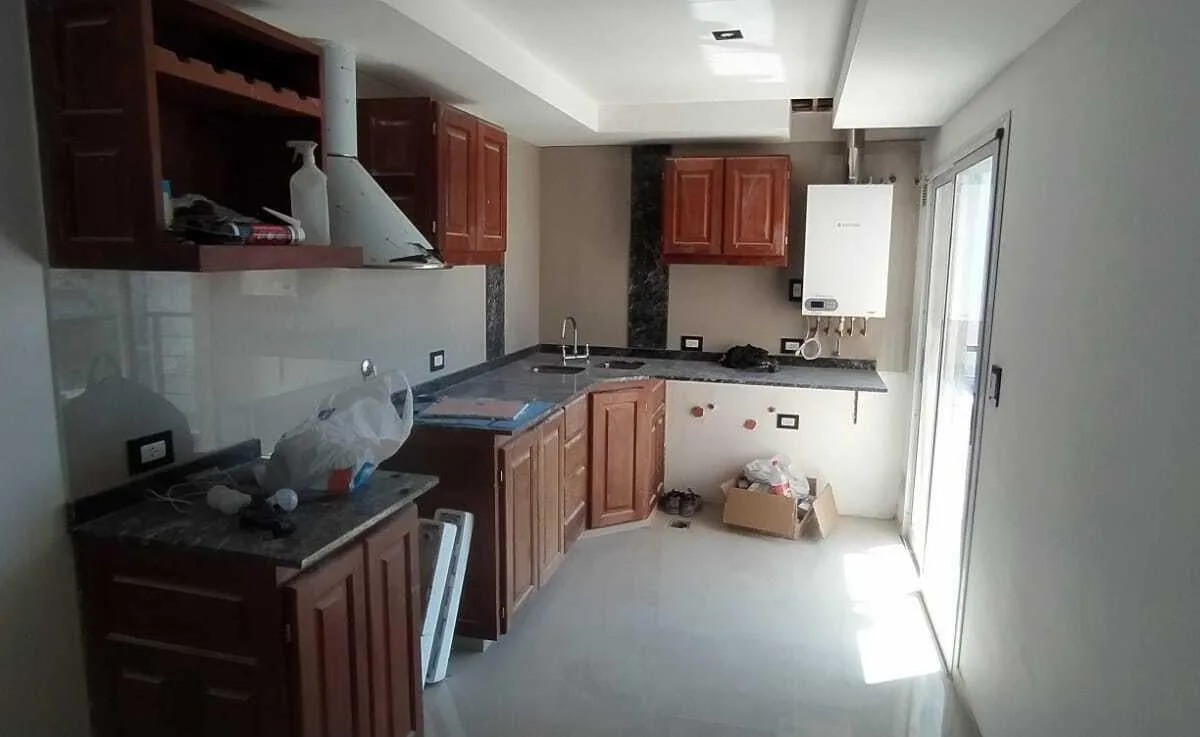 3-room unit with parking and double balcony