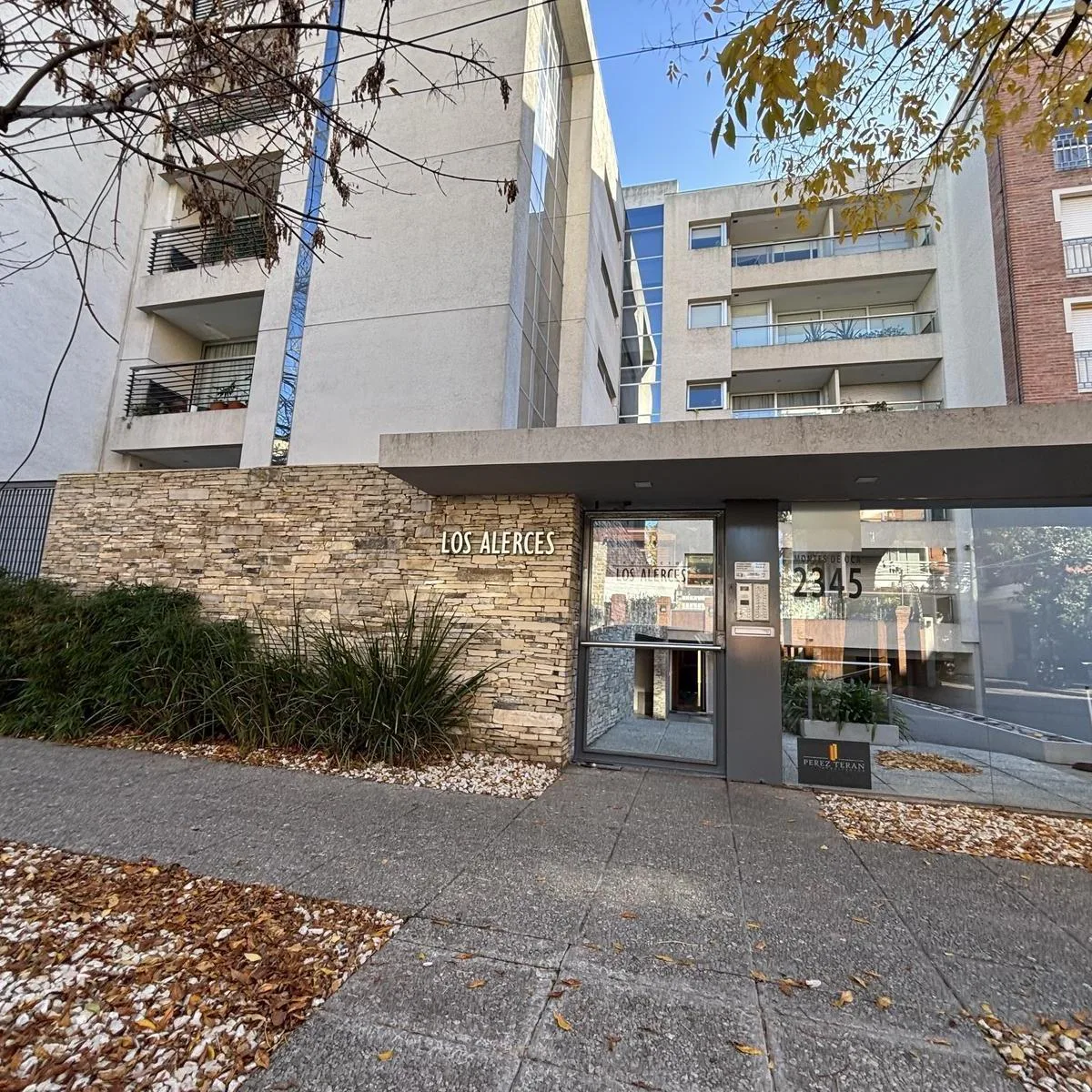 Departamento 2 Ambientes con Cochera en Venta/alquiler