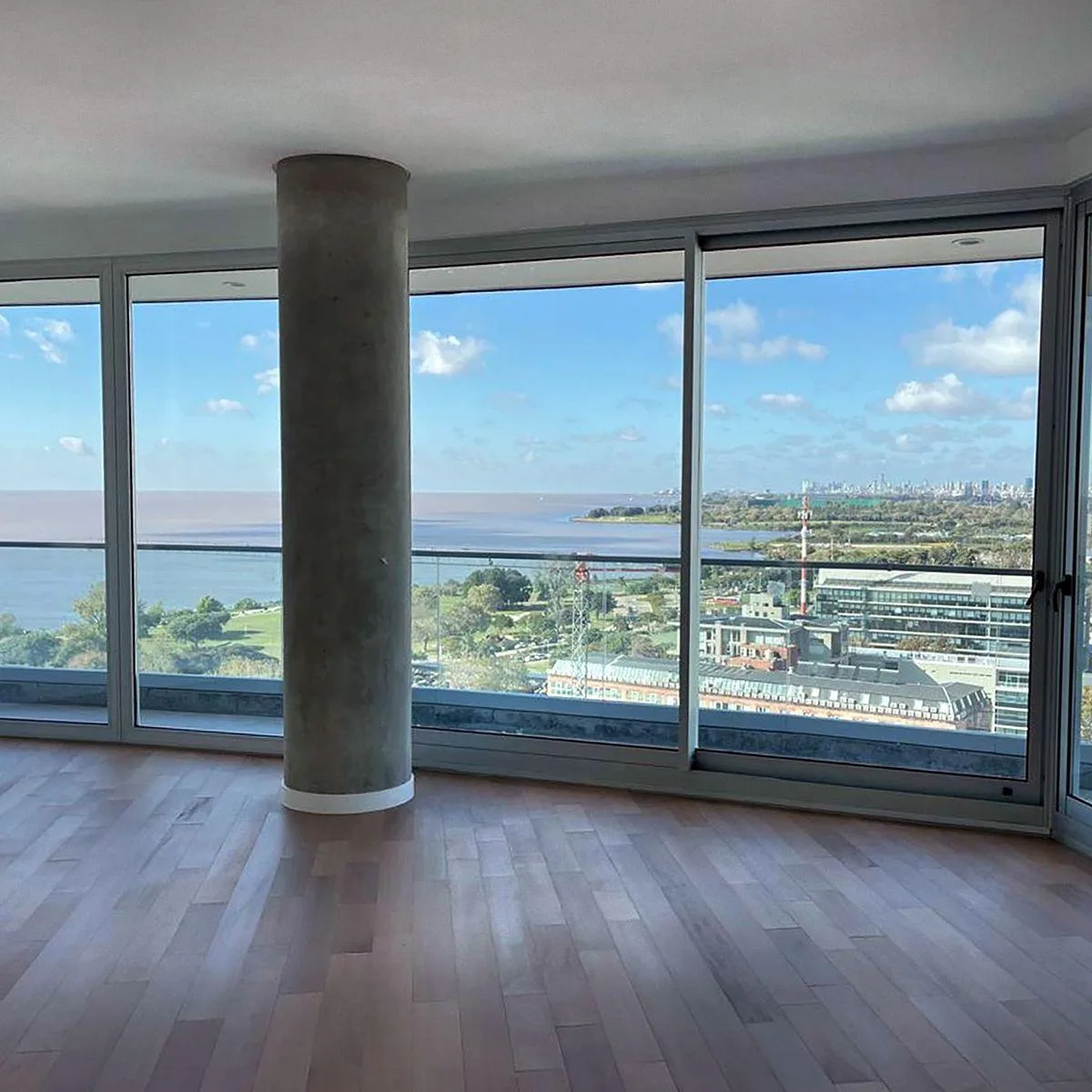Inifinity Towers - Impresionante Vista Al Rio y Ciudad. a Estrenar