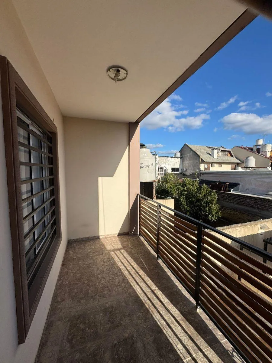 Alquiler Departamento 2ambientes con Cochera