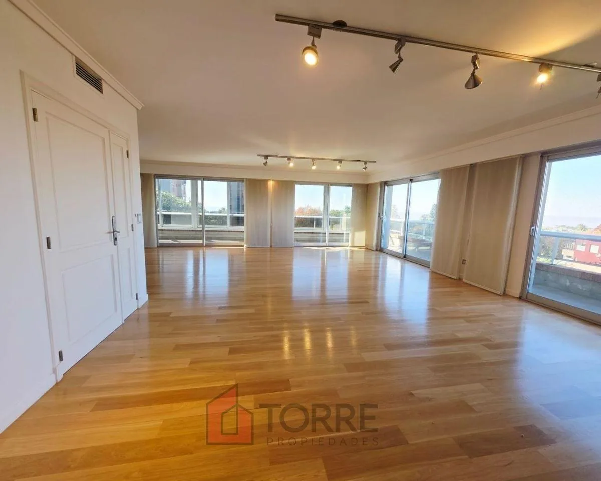 Elegante Depto en Alquiler en Torre Amalfi, con Amenities y Seguridad, Zona Lincold School