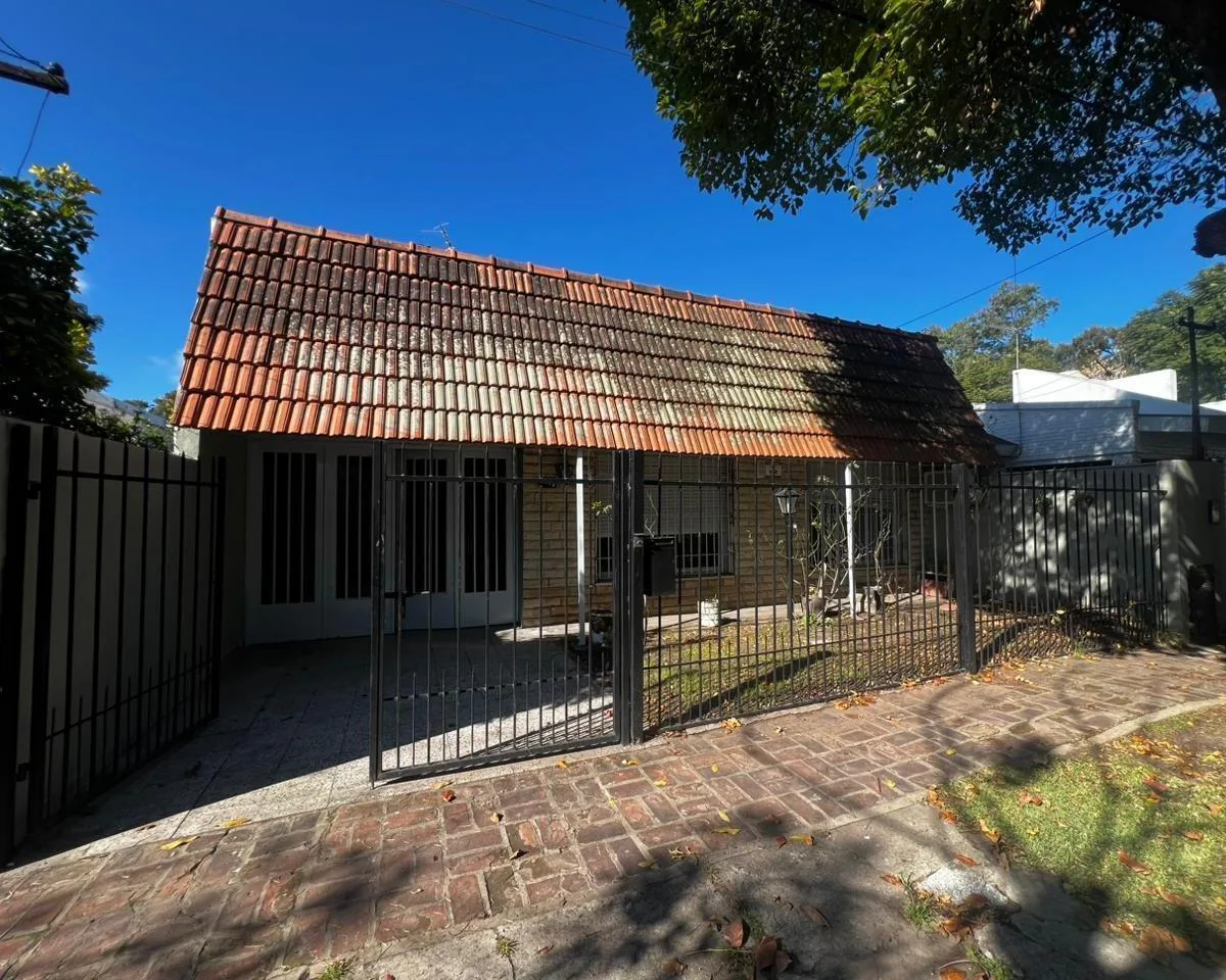 Casa en Gonnet con jardín