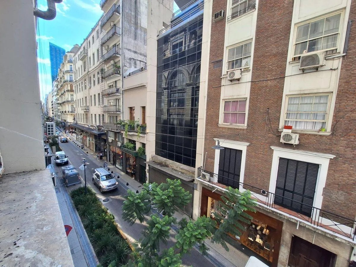 Retiro, 2-room front-facing