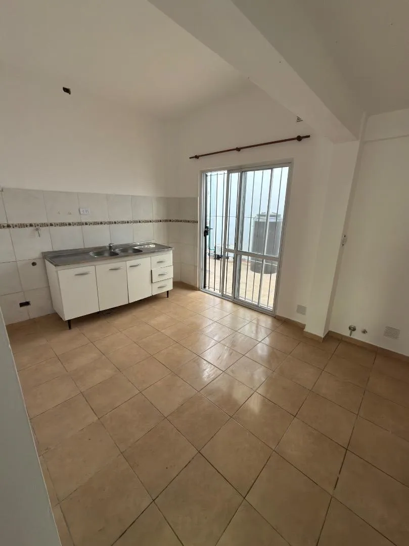 2-room unit with small patio