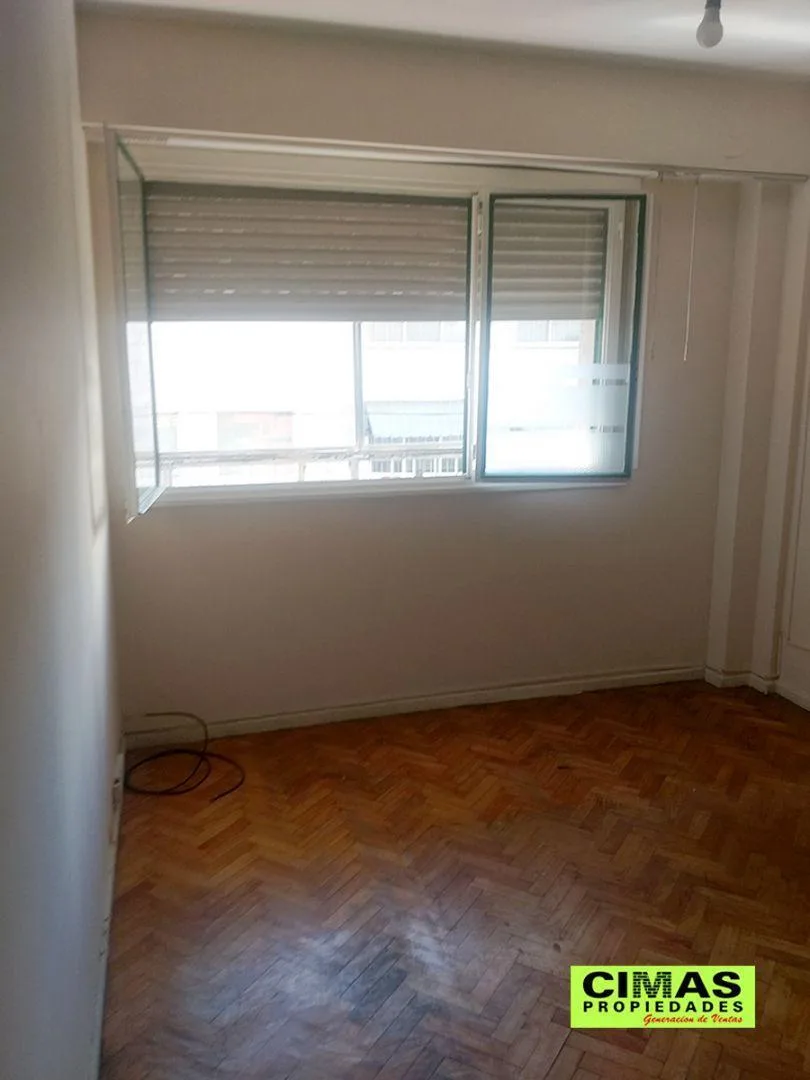 Semipiso 4 Amb. con Balcon Corrido Al Frente