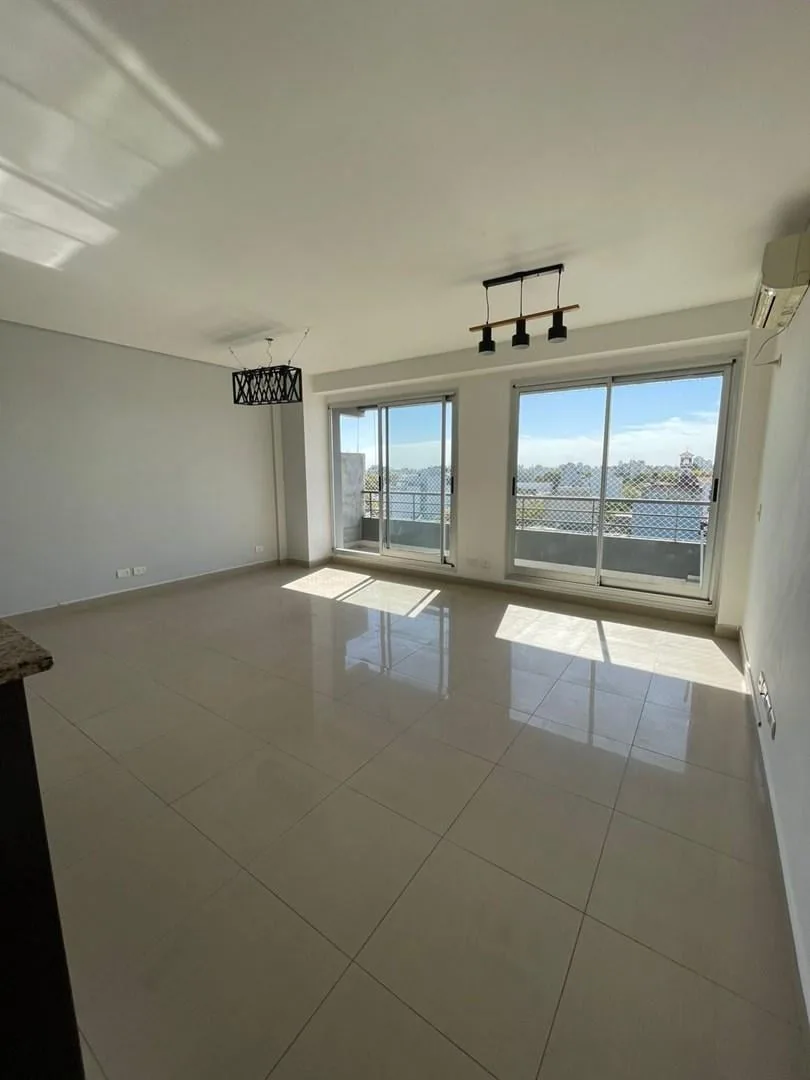 Studio with north balcony