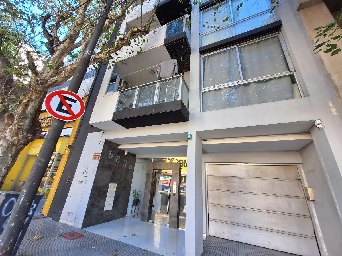Departamento Monoambiente Al Contrafrente con Balcon