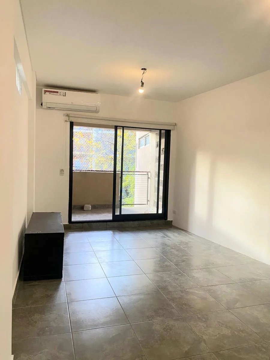 2 Ambientes con Doble Balcón y Parrilla Propia en Alquiler en Villa Urquiza