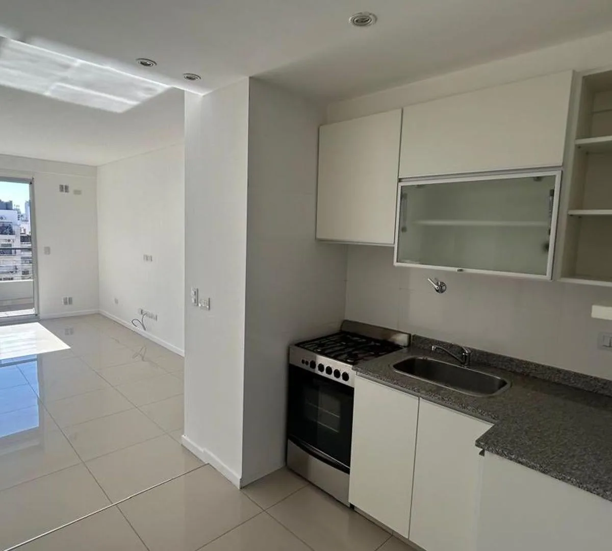 Alquiler Monoambiente 38 m Balcón Luz Amenities