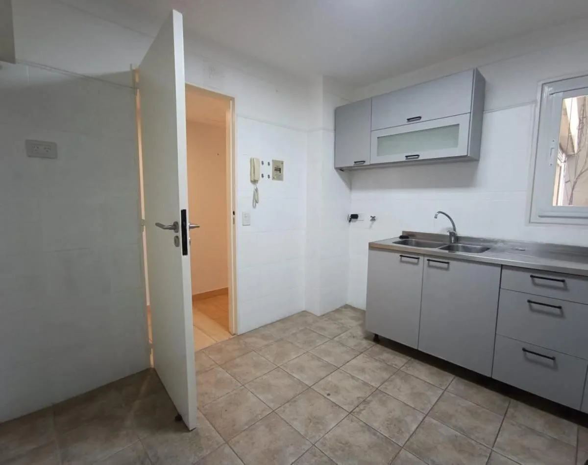 Departamento de 2 Ambientes en Alquiler en Florida
