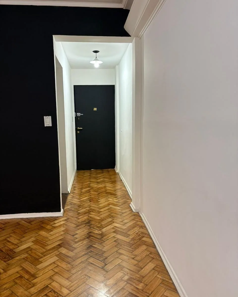 65 m², 2 dormitorios, aire acondicionado