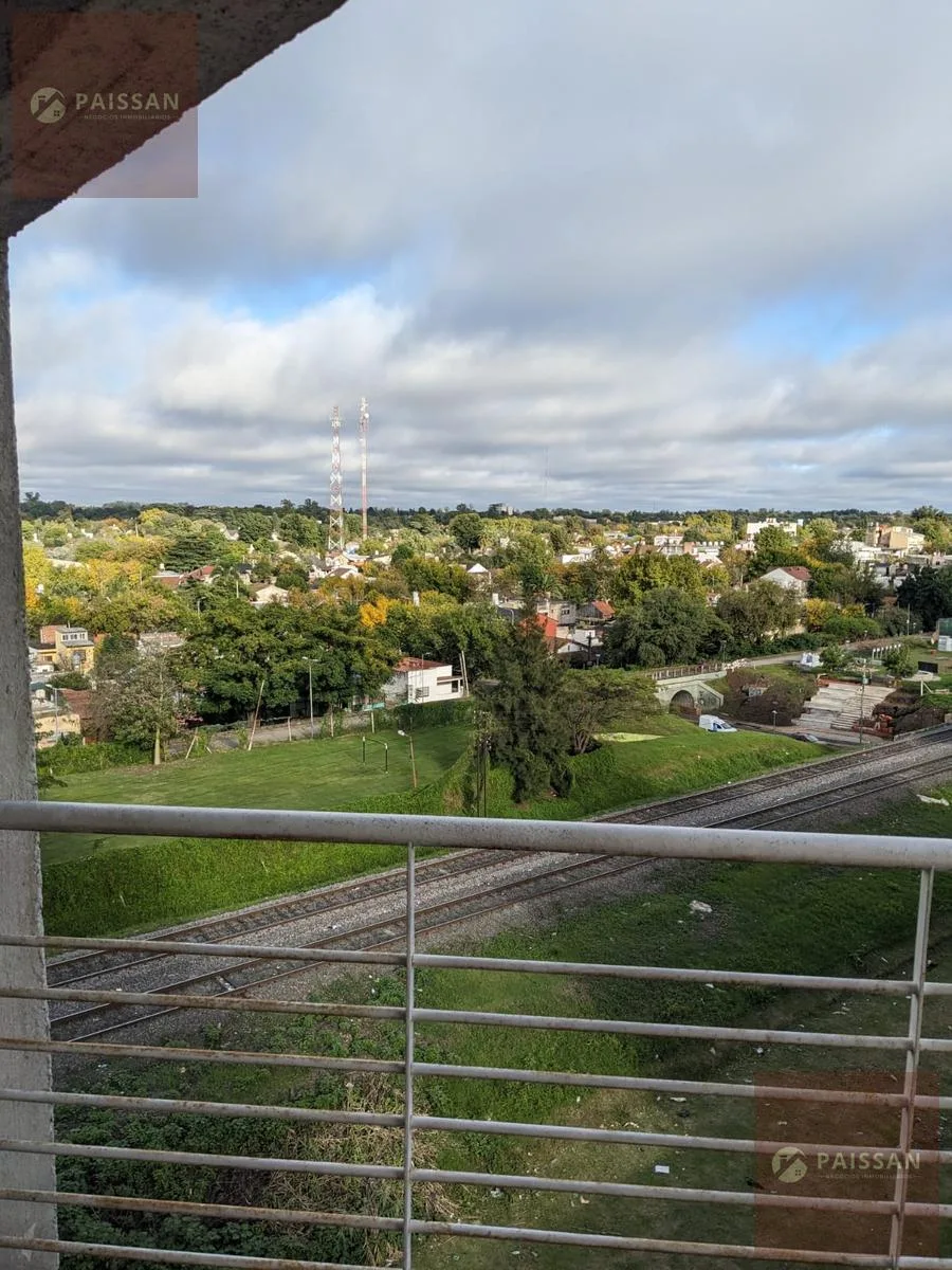 2-room apartment with balcony and garage