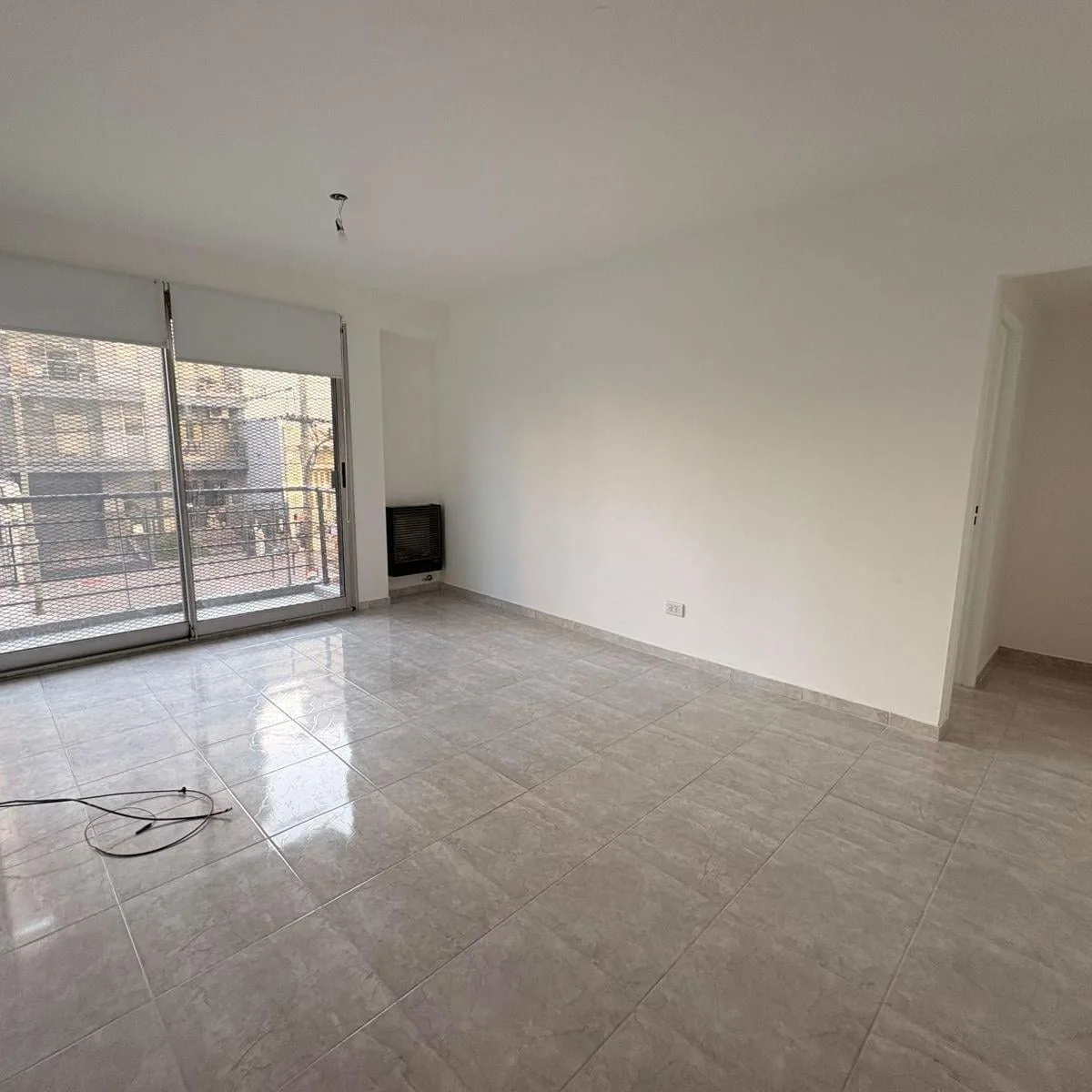 1-bedroom suite with balcony