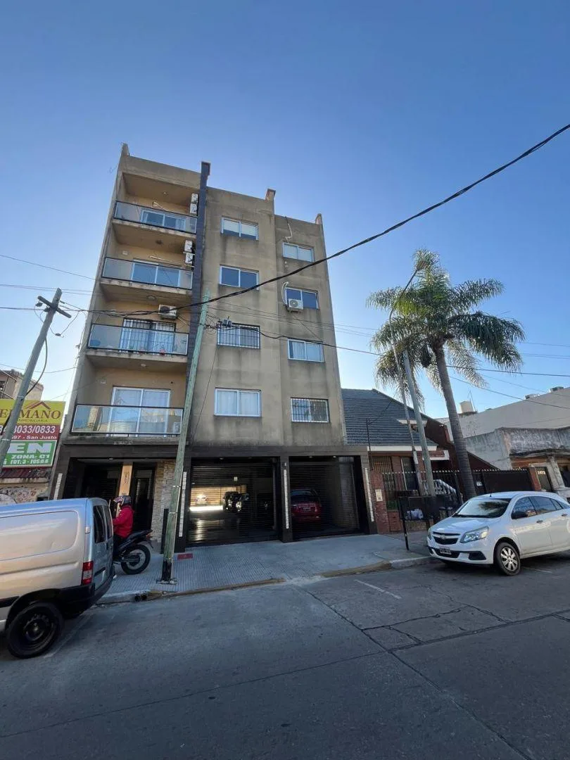 Departamento Monoambiente. | Juan Florio 2800