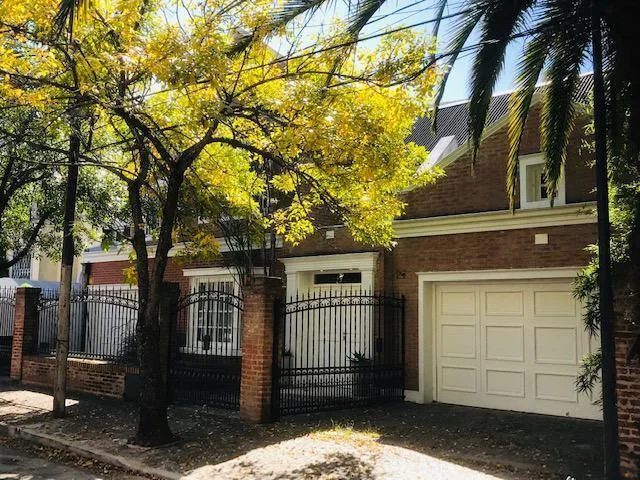 Venta Casa Olivos Vias a Libertador