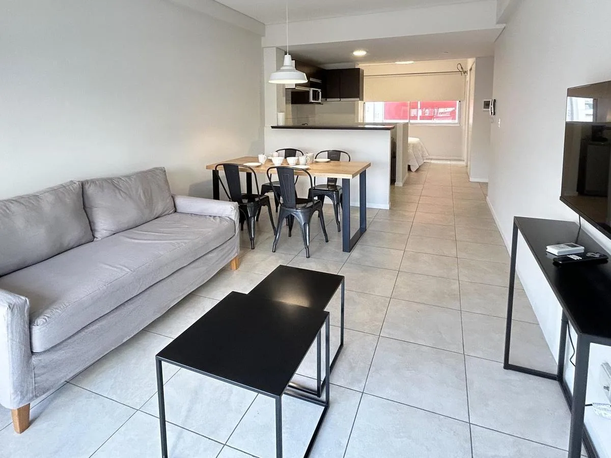 Departamento Monoambiente en Alquiler en Monserrat