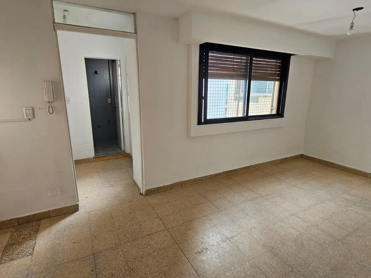 Dpto 1 Ambiente en Paquete con Expensas Abl y Aysa Incluidos en V. del Parque