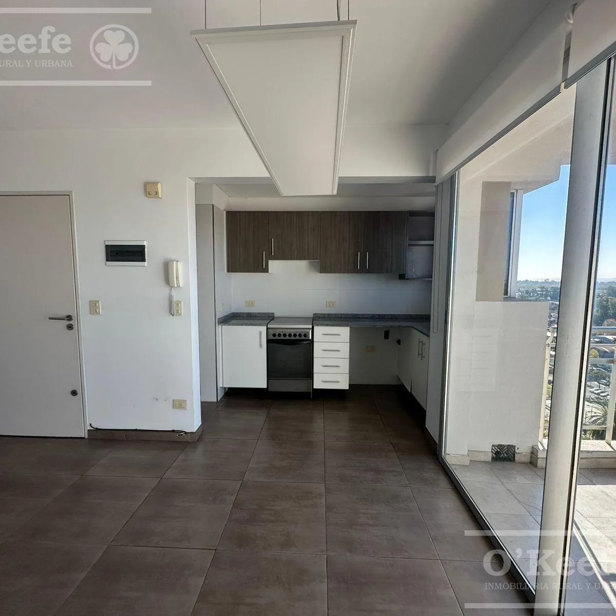12th floor with DVH balcony