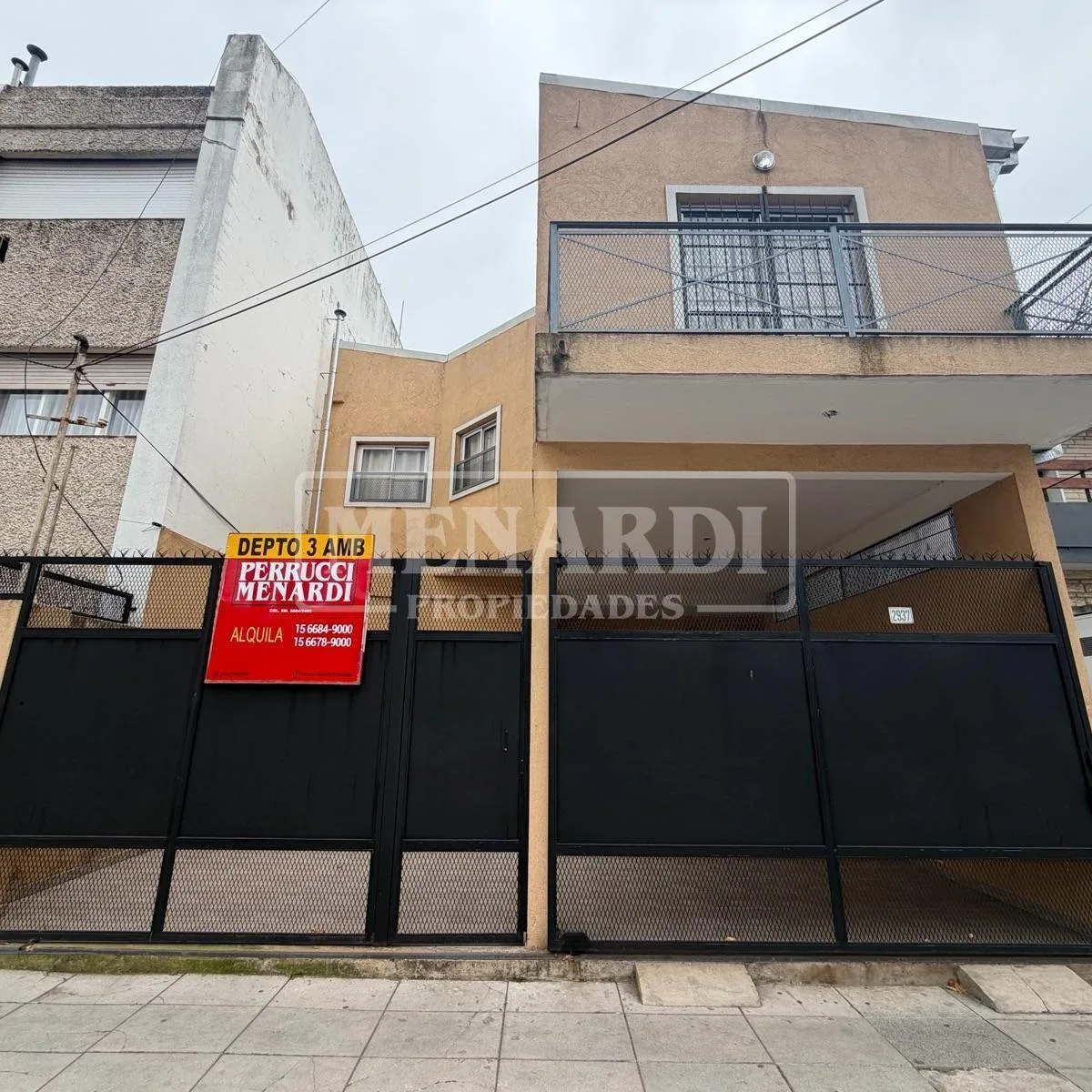 PH 3 rooms with parking