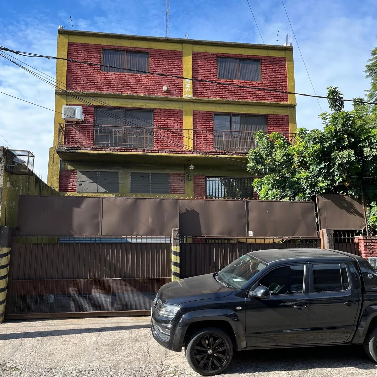 Deposito Zona Industrial en Alquiler