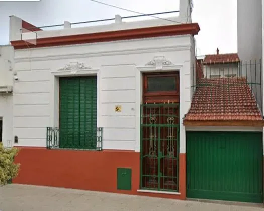 Detached house with terrace