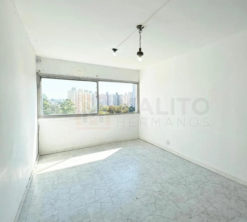 3-room apartment, 42 m²