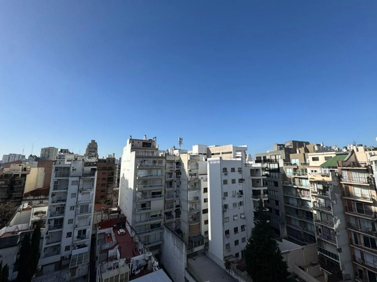 Alq Monoambiente Al Cta Fte con Balcon, Amenities y Cochera
