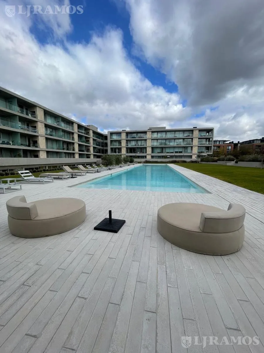 1BR with balcony and grill terrace