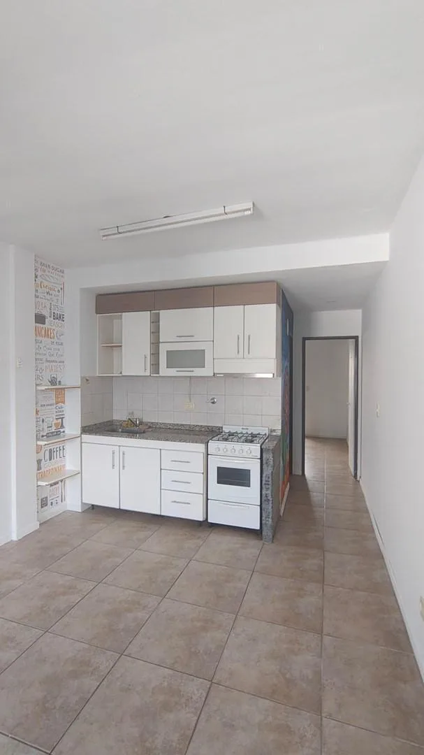1 bedroom, semi-covered balcony