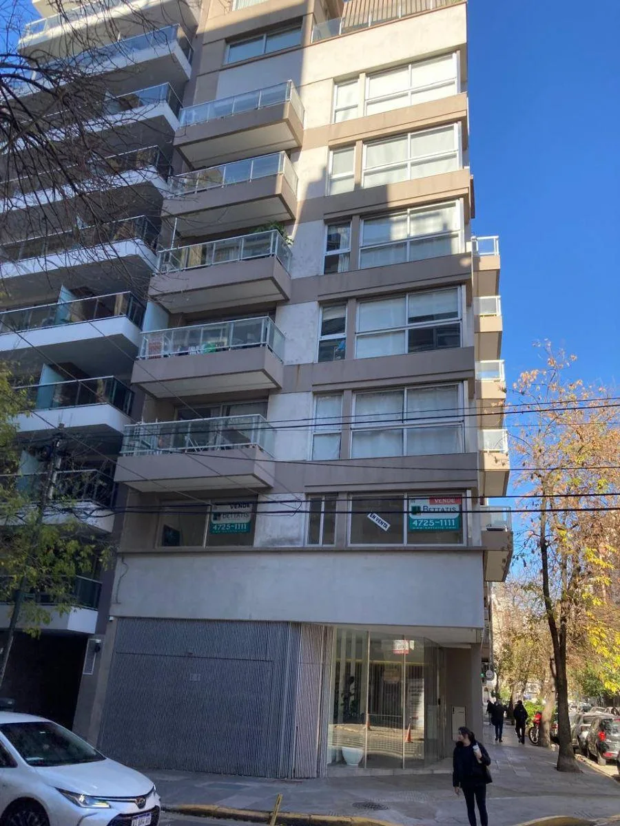 Impecable 2 Ambientes Al Frente con Balcon