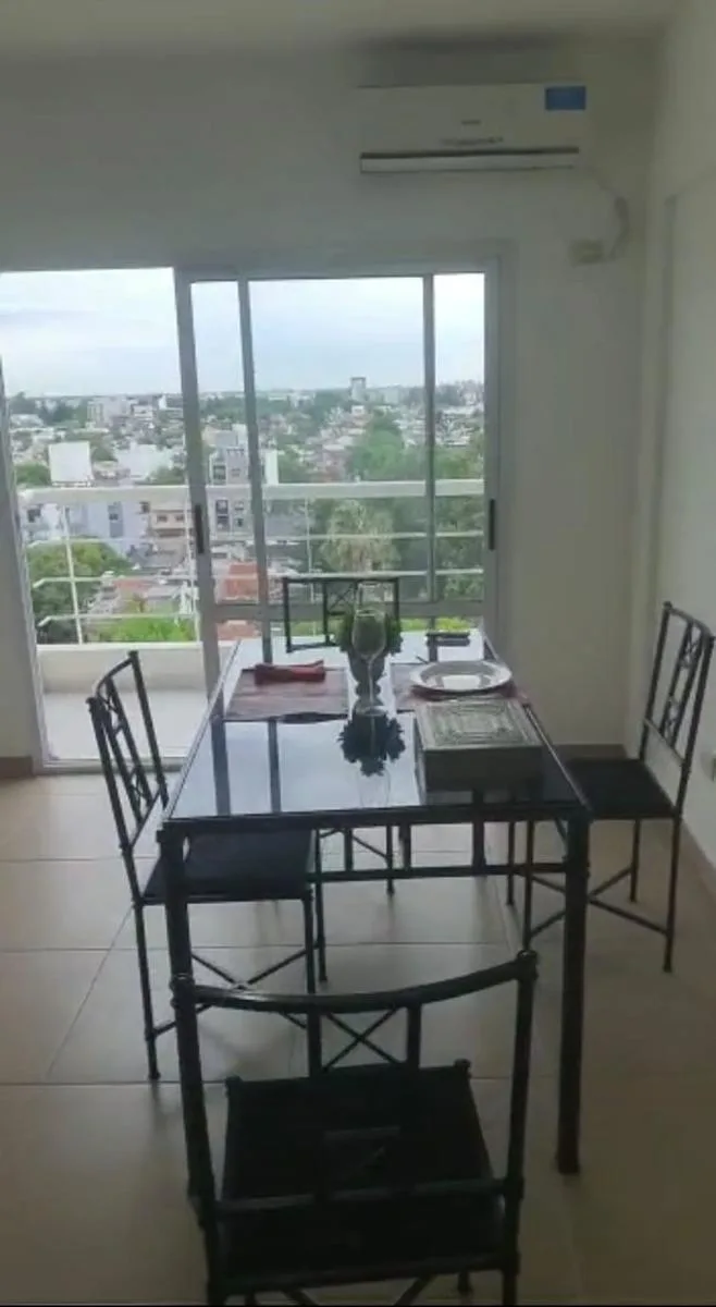 Departamento en Alquiler - 1 Dormitorio 1 Baño - Tres de Febrero