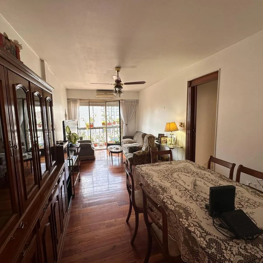 Departamento con 74 m&sup2; y 2 Dorm. en Venta en Belgrano. Todo Frente, Es Pura Luz. Oportunidad!