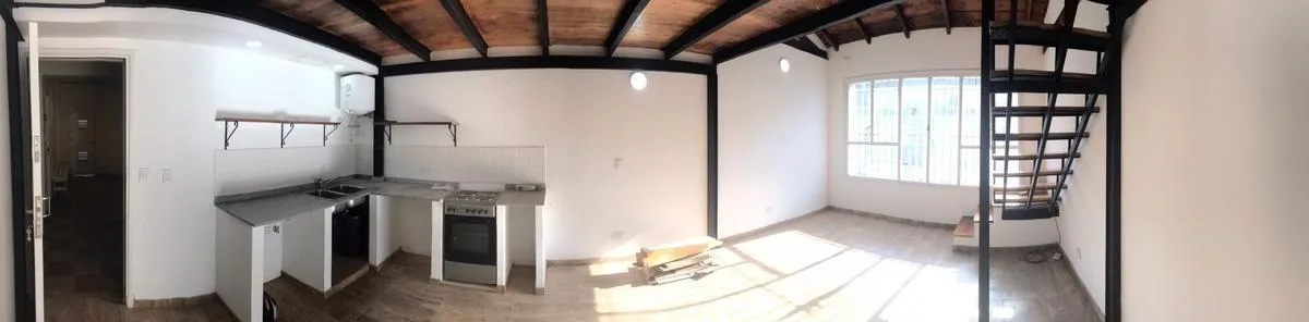 Departamento en Alquiler Duplex Vivienda o Comercial Ubicado en Corazon de Martinez