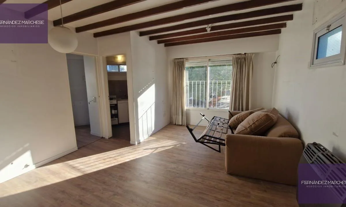 Departamento en Alquiler en Pleno Centro de Lujan