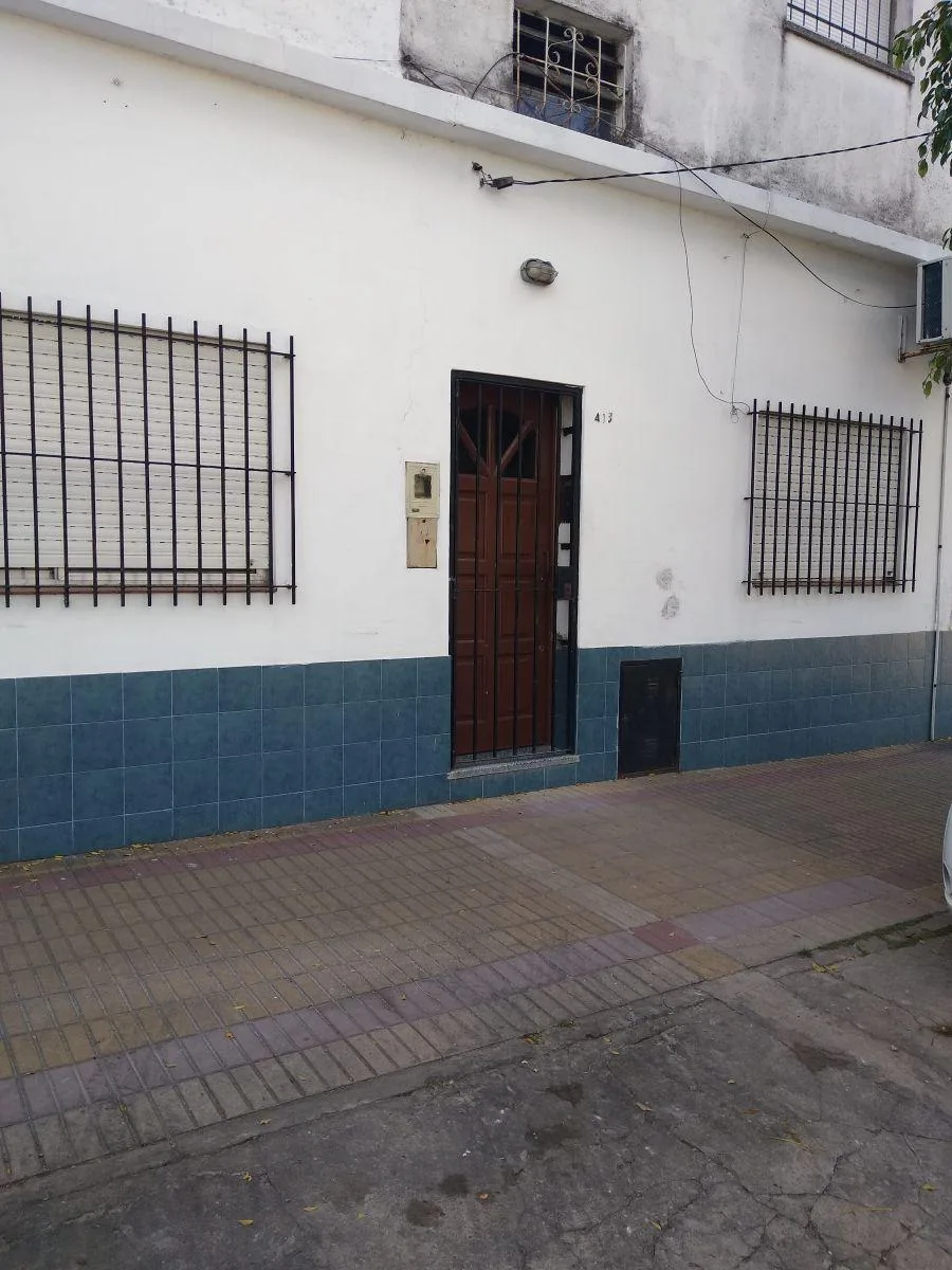 Amplio Tipo Casa en P. Alta