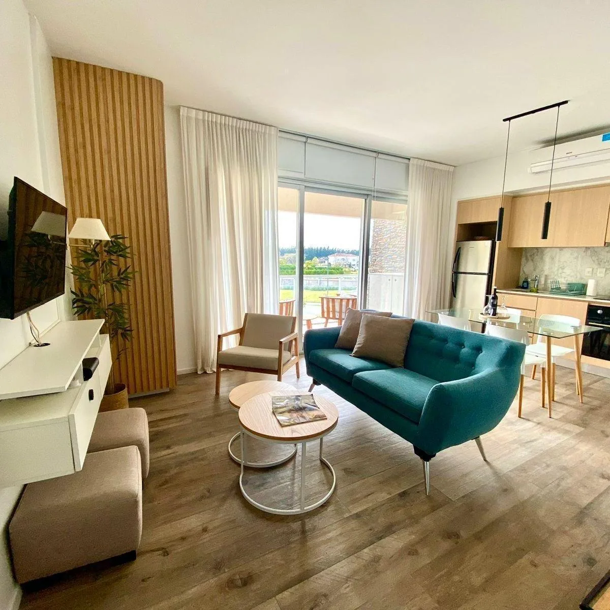 2 ambientes con balcón y suite