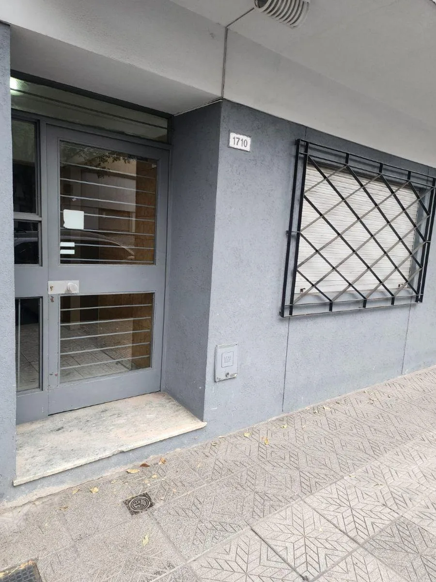 Departamento 2ambientes P 1 Interno Murguiondo 1710