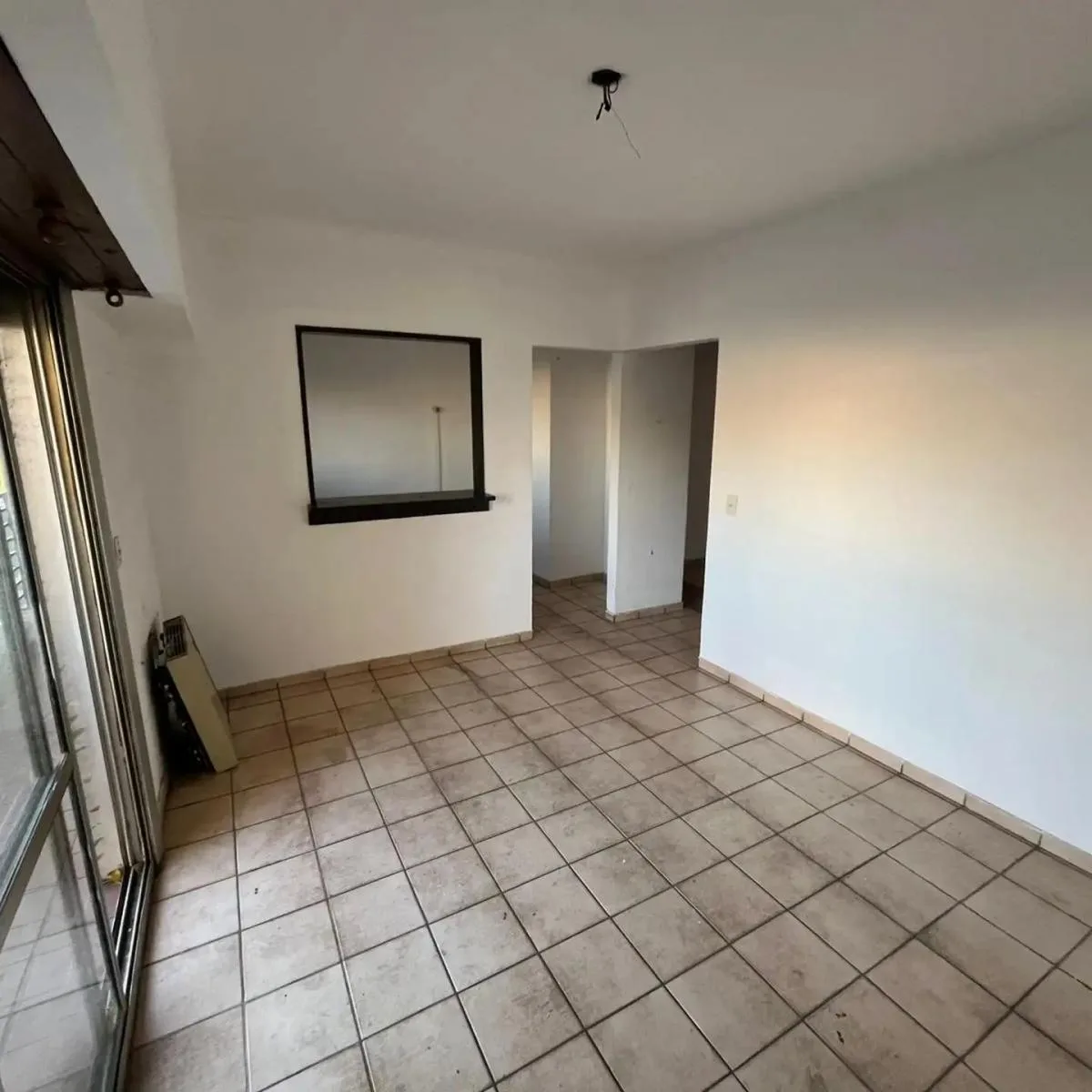 PH 2 Ambientes Al Frente con Balcon y Patio Sin Expensas Apto Profesional