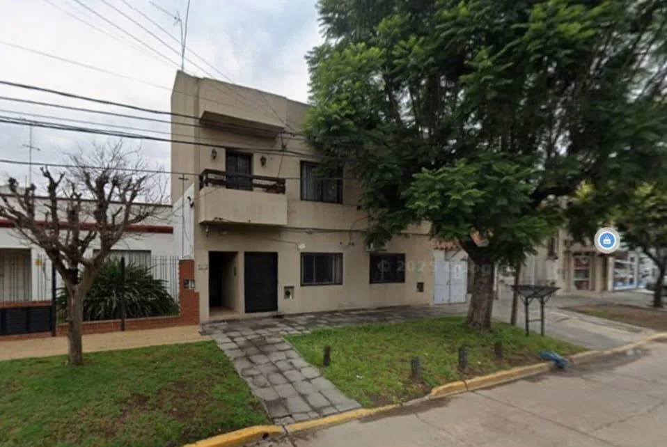 En Alquiler | Hermoso Departamento 2 Ambientes con Balcon en Moreno Centro Lado Norte - Colectivos a