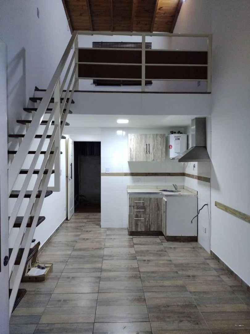 Listing: 1 bedroom, Hurlingham