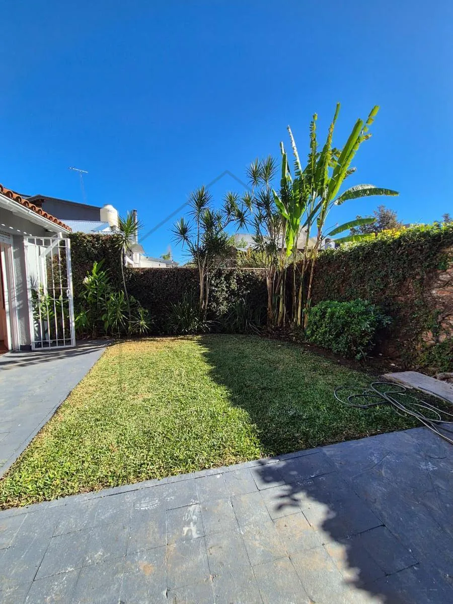 Renovated house with garden and parking