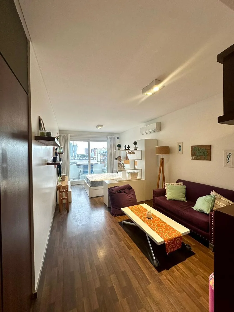 Alquiler Hermoso Monoambiente con Muebles de Diseño - en Bajo Belgrano