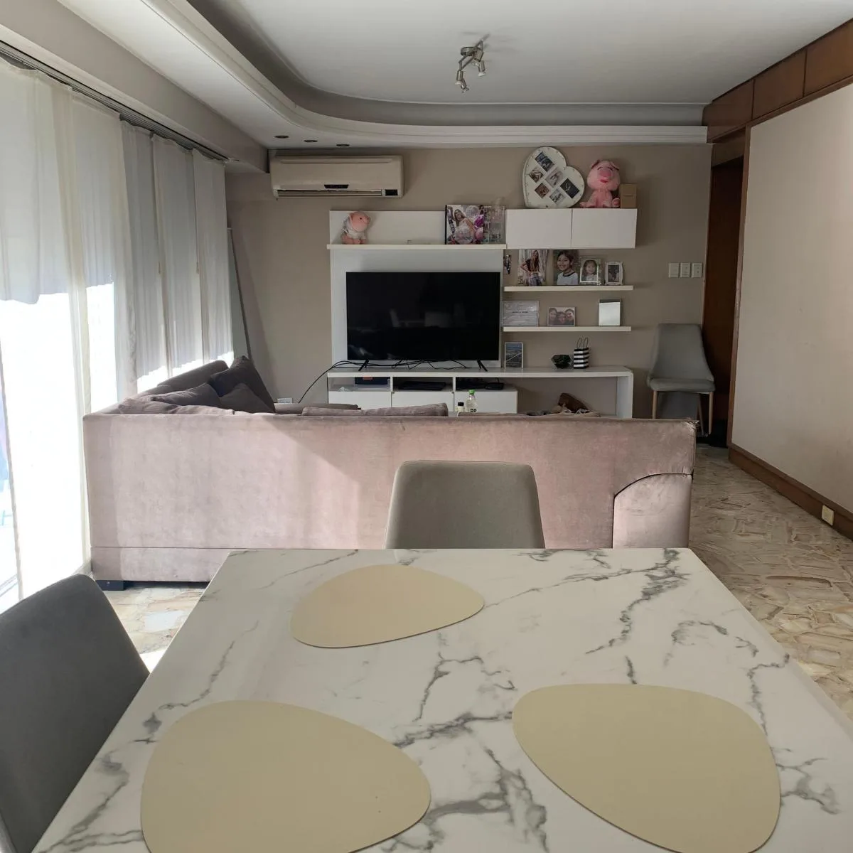Alquiler o Venta! Excelente Piso 5 Ambientes, Amplio y Luminoso!